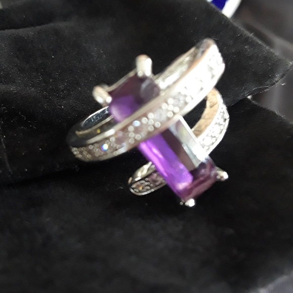 💜 Authentic Amethyst Deco Ring 💜 - Picture 3 of 8